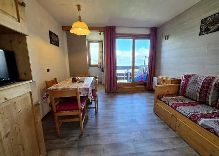 La Pendule - 2 Pieces Pour 4/5 Personnes Mae-0073